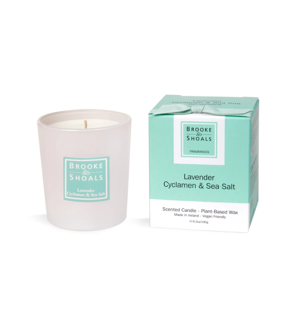 Lavender Cyclamen & Seasalt Candle