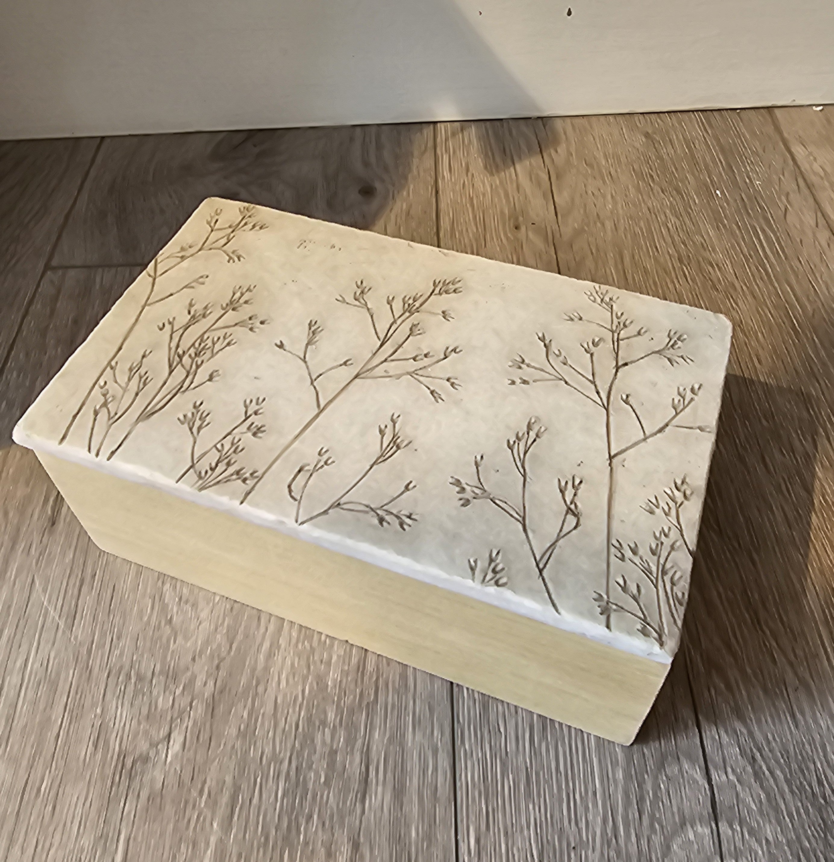 Meadows Box Rectangular