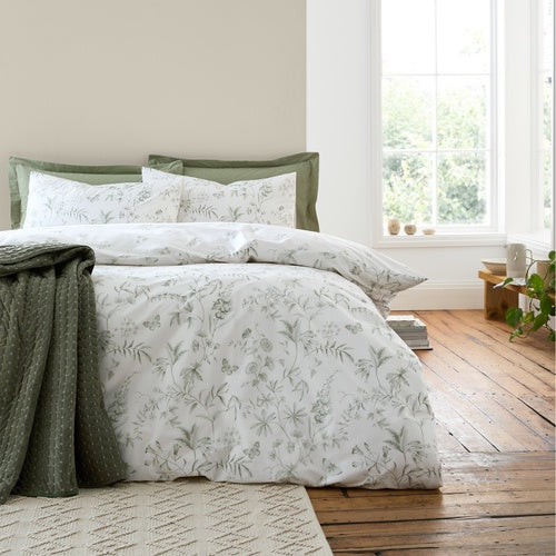 Thea Floral Green Quilt Set