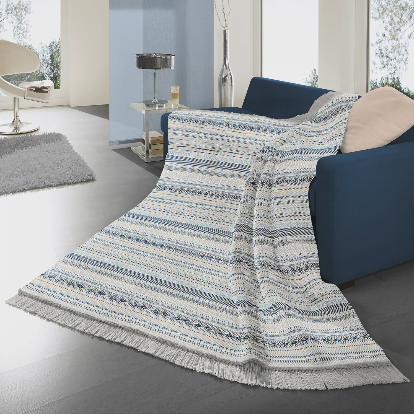 Kian Stripe Blue Throw