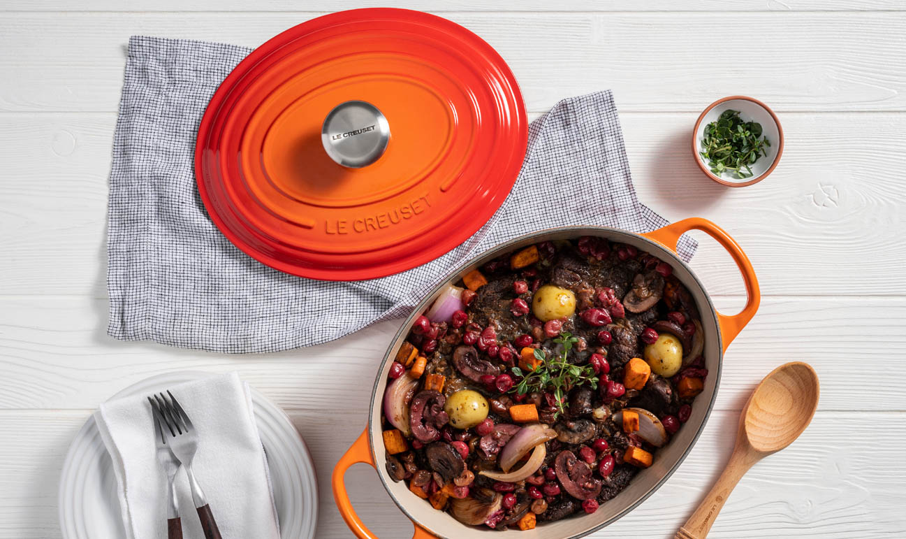 Le Creuset Stoneware Oval Dish, Sea Salt