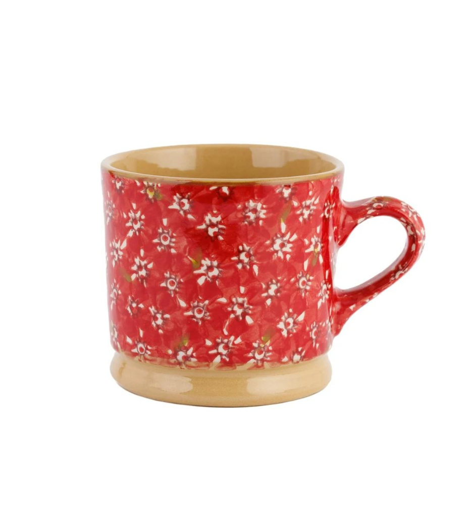 Large Mug, Red Lawn