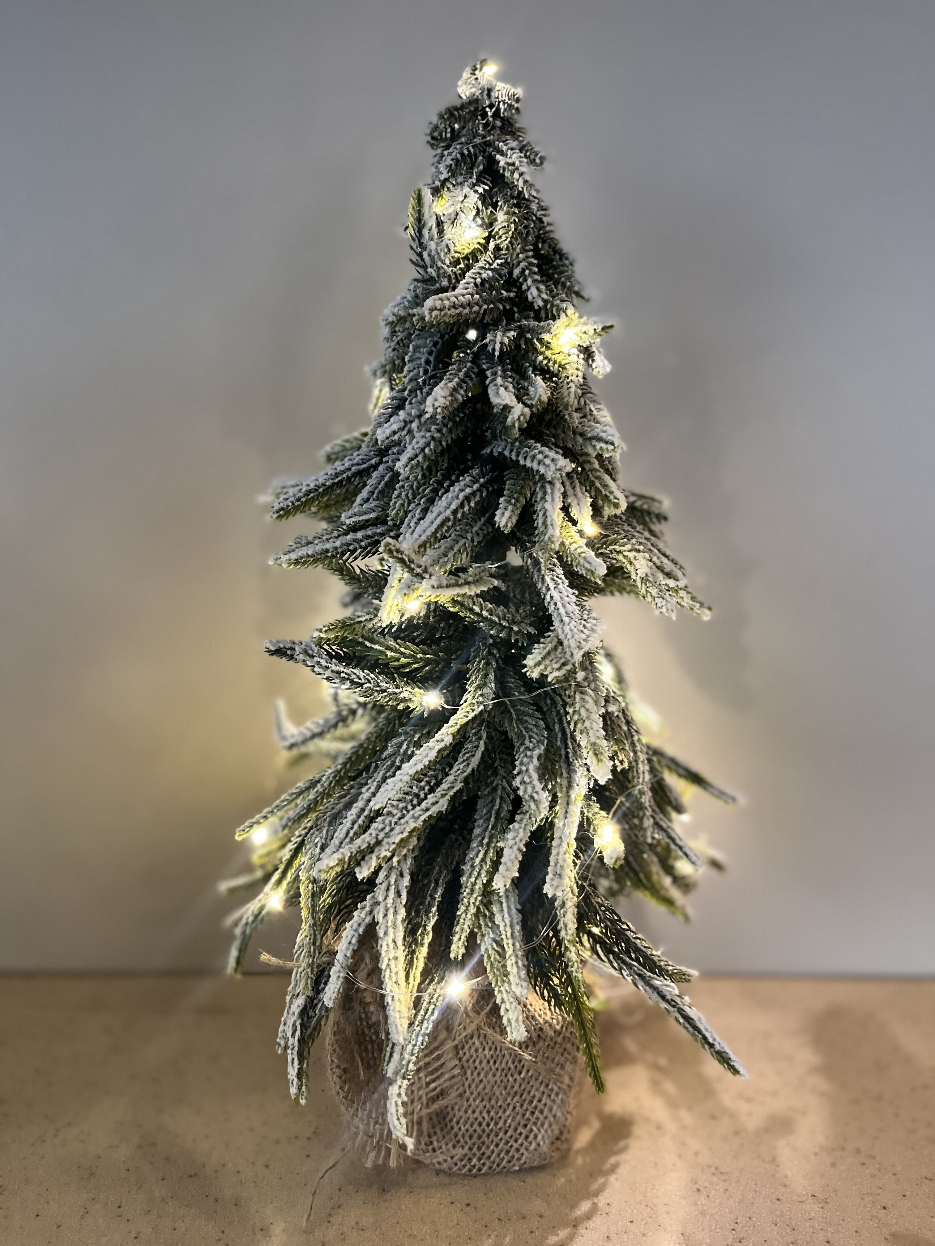 LED Christmas Tree in Sack Flocked 45CM