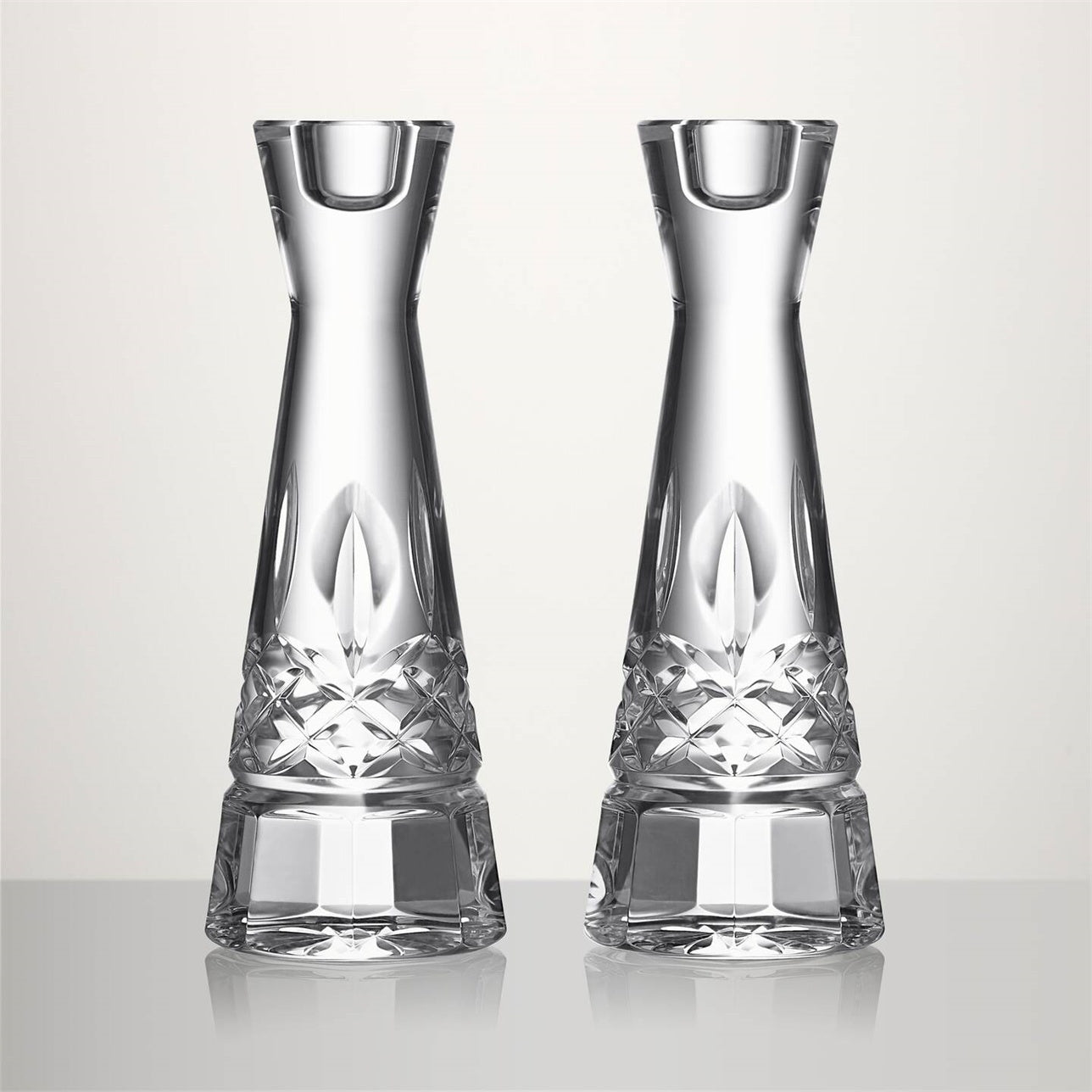 Lismore Candlesticks Round 20cm S/2