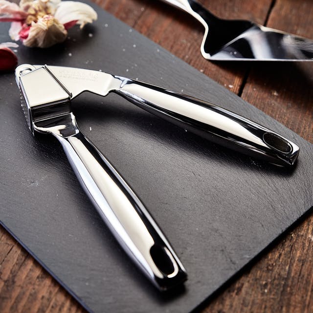Stellar Premium Kitchen Gadgets: Garlic Press - The Gift & Art Gallery