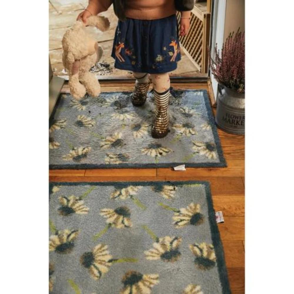 Daisys Rug - The Gift & Art Gallery