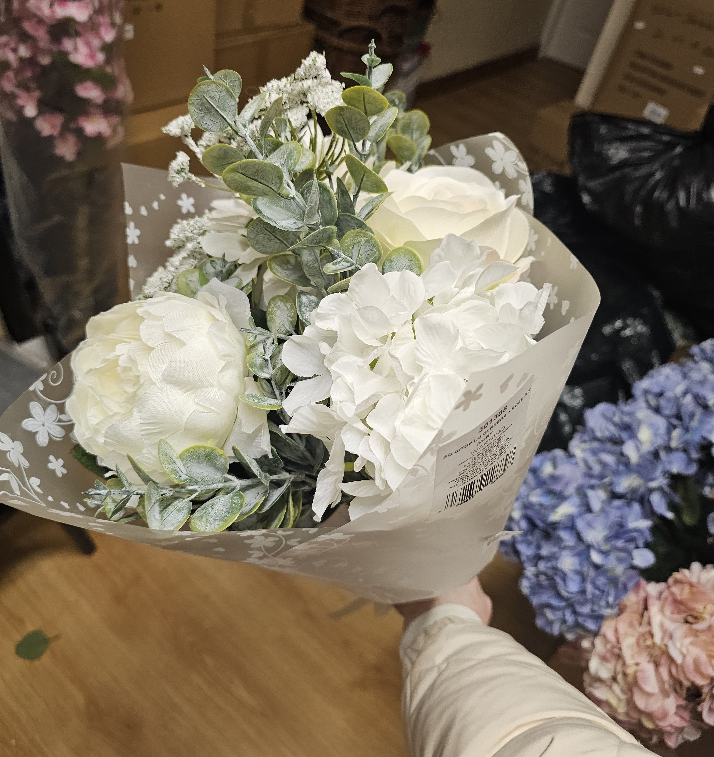 BQ Gerbera & Rose Mix