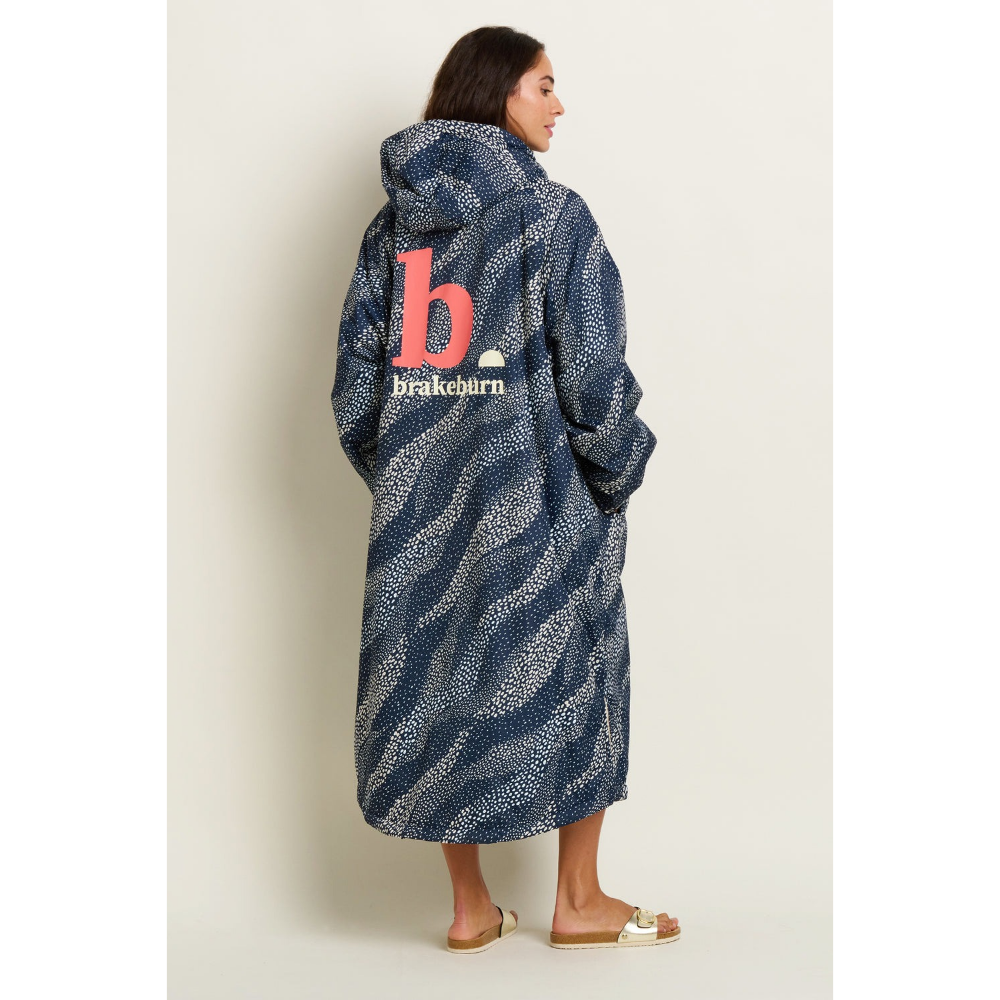 Flowing Dote Chinook Changing Robe