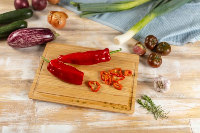 KUHN RIKON bamboo cutting board large