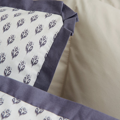 Amelie Blue Quilt Set