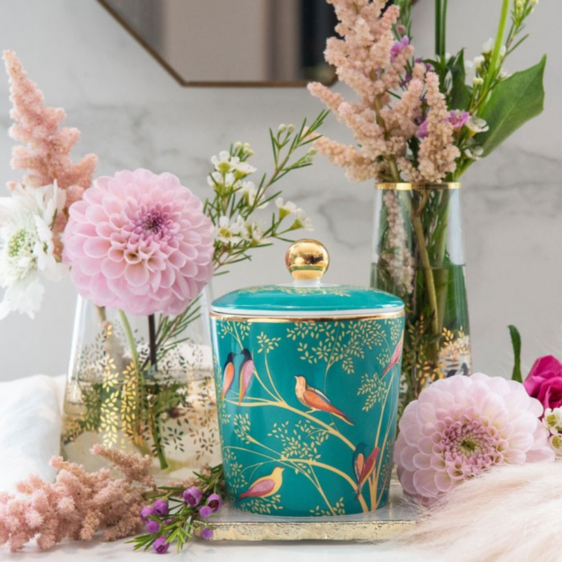Green Birds Mandarin, Tuberose & Wild Musk Candle