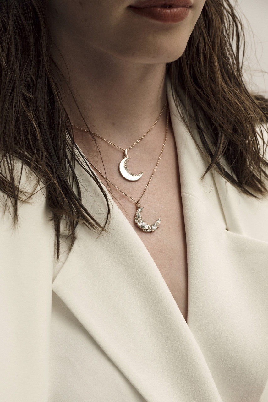 Half Moon Pendant Rose Gold