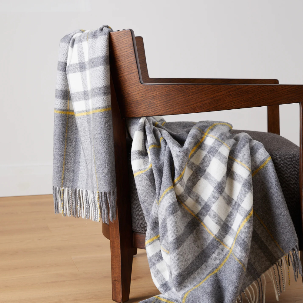 Liath Lambswool Throw