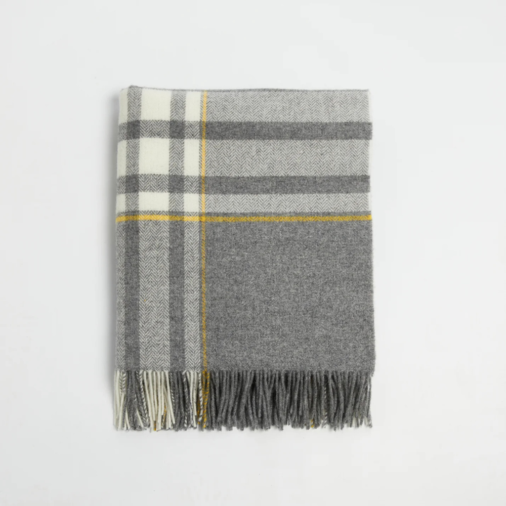 Liath Lambswool Throw