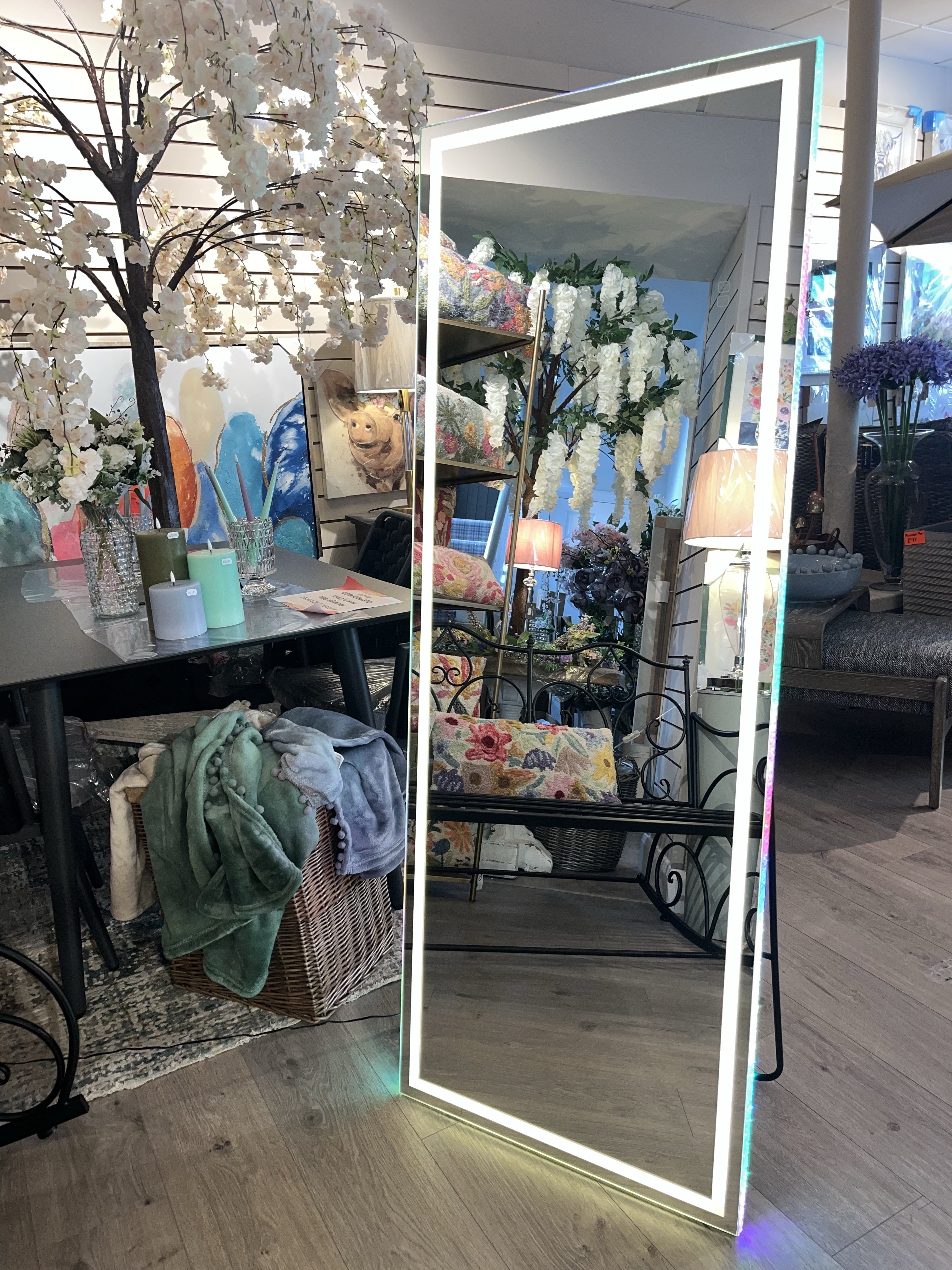 Hollywood Mirror, Floor Length