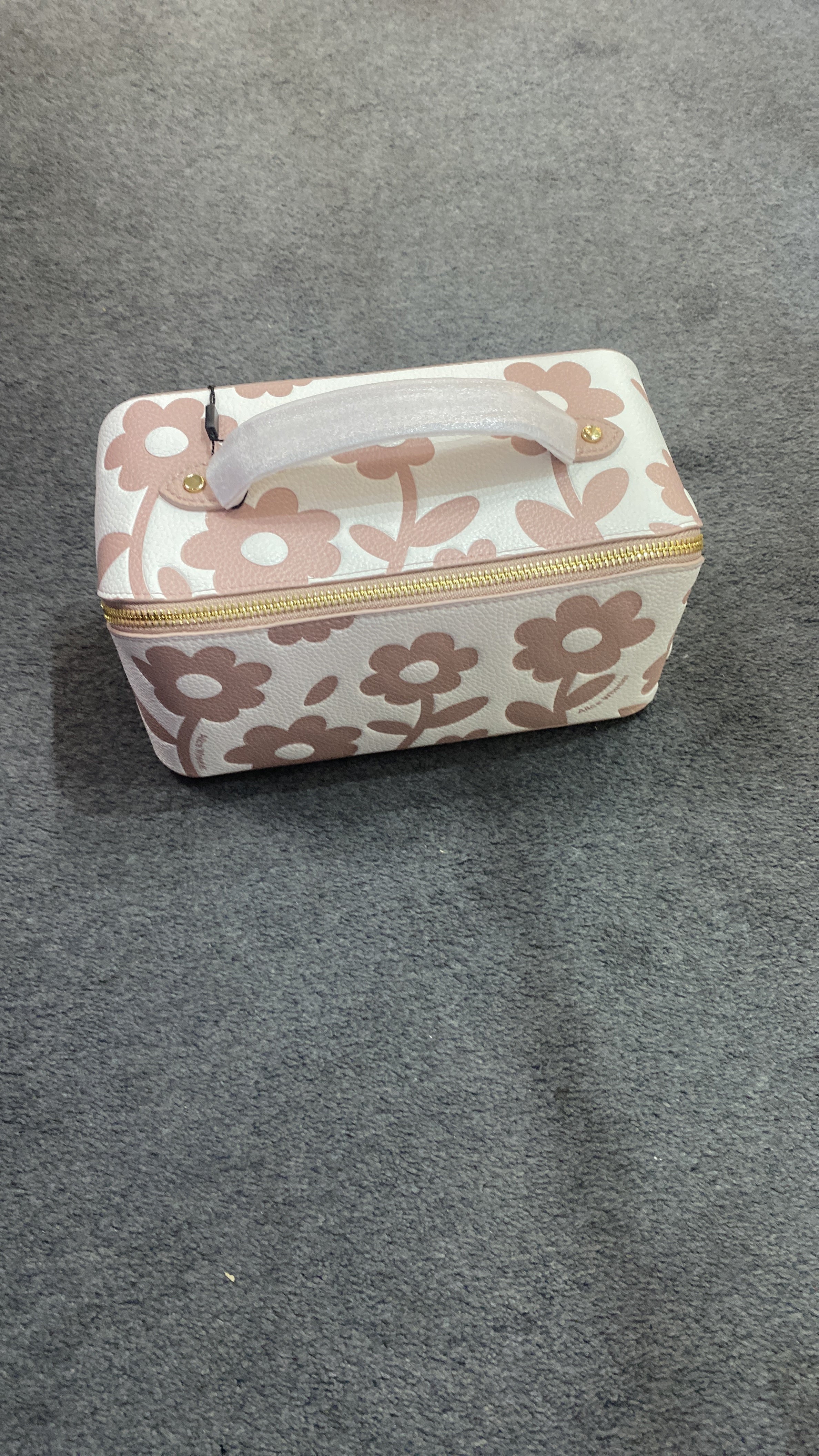 Floral Train Case, Pink
