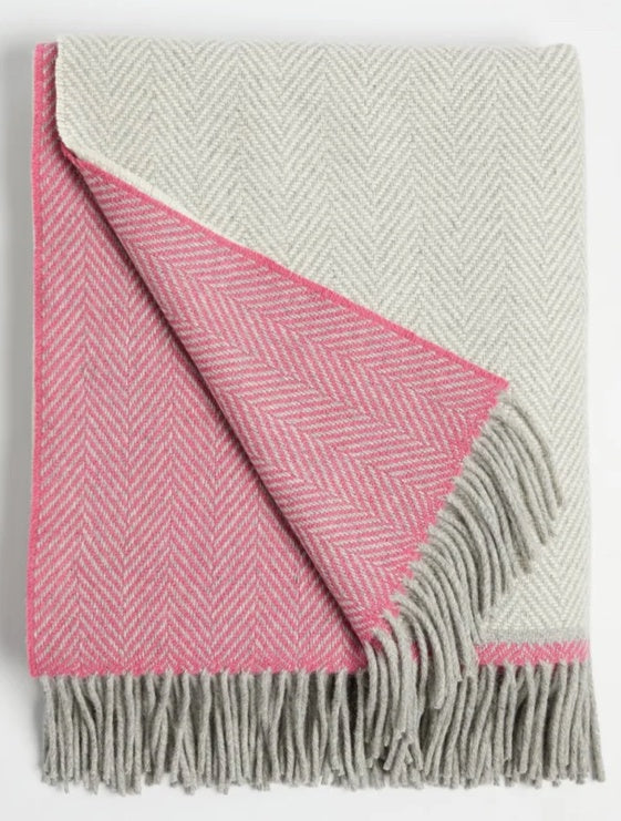 Lily W/C Throw, Fiesta Pink & Pearl Grey