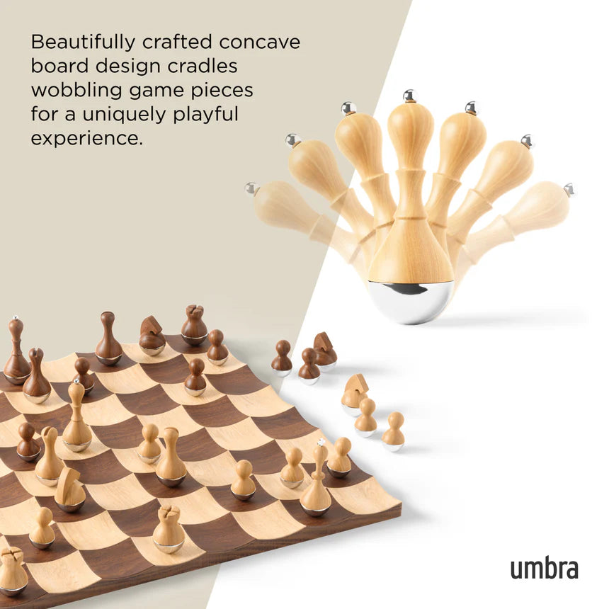 Wobble chess set