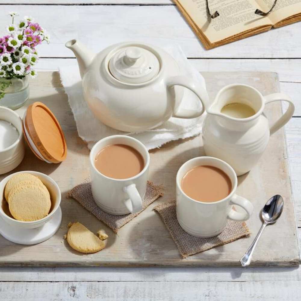 Stoneware Breakfast Jug - Meringue