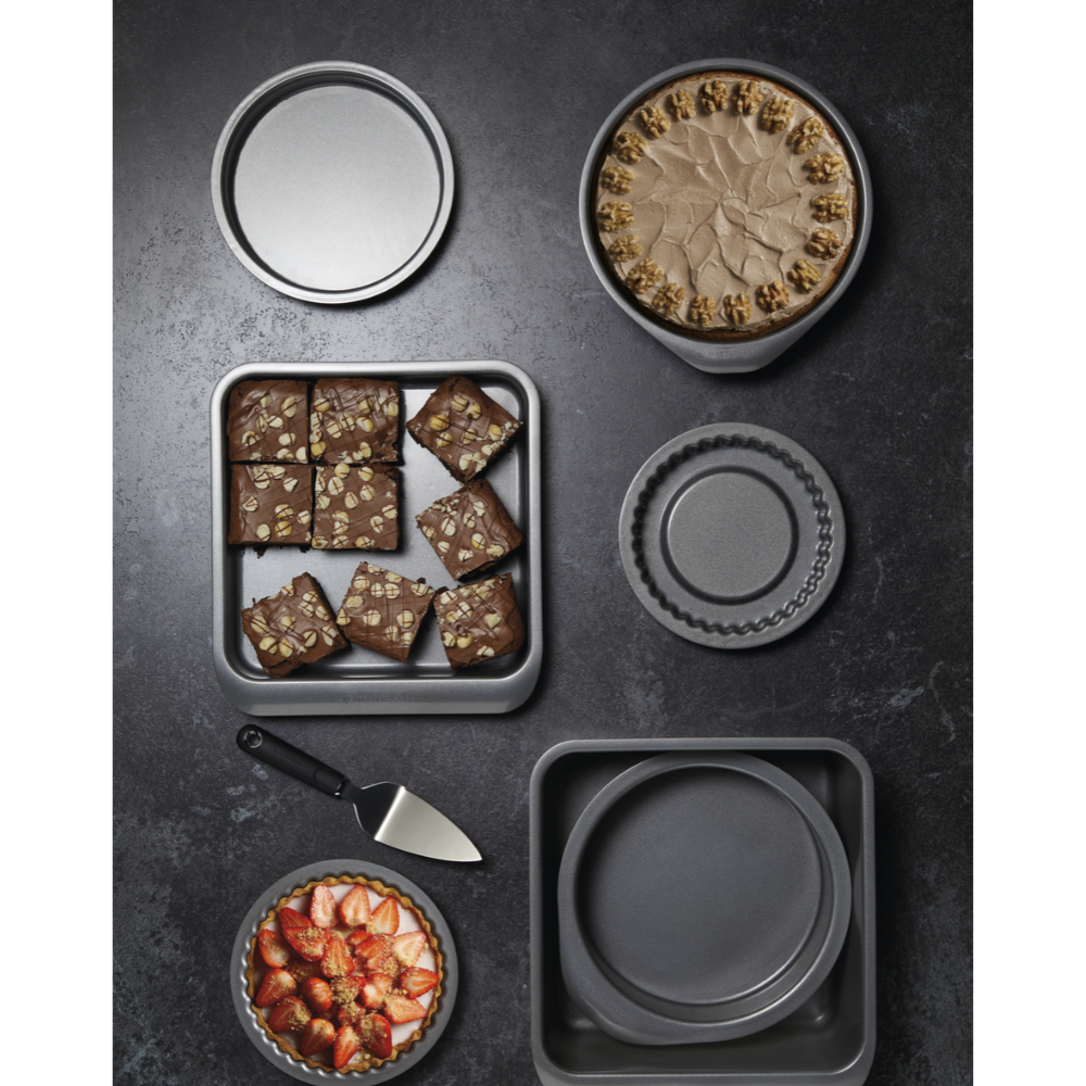 MasterClass Smart Space 7-Piece Stackable Non-Stick Bakeware Set