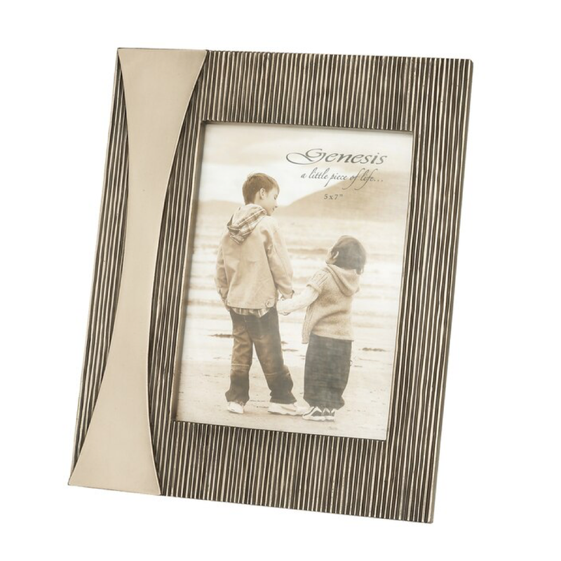 Berkleigh Picture Frame, genesis 