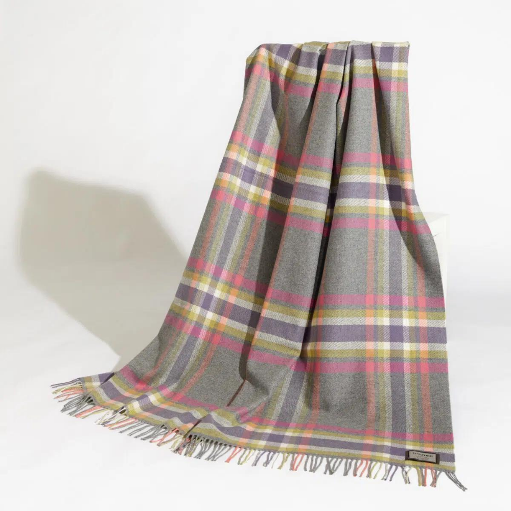 Fiadh Throw